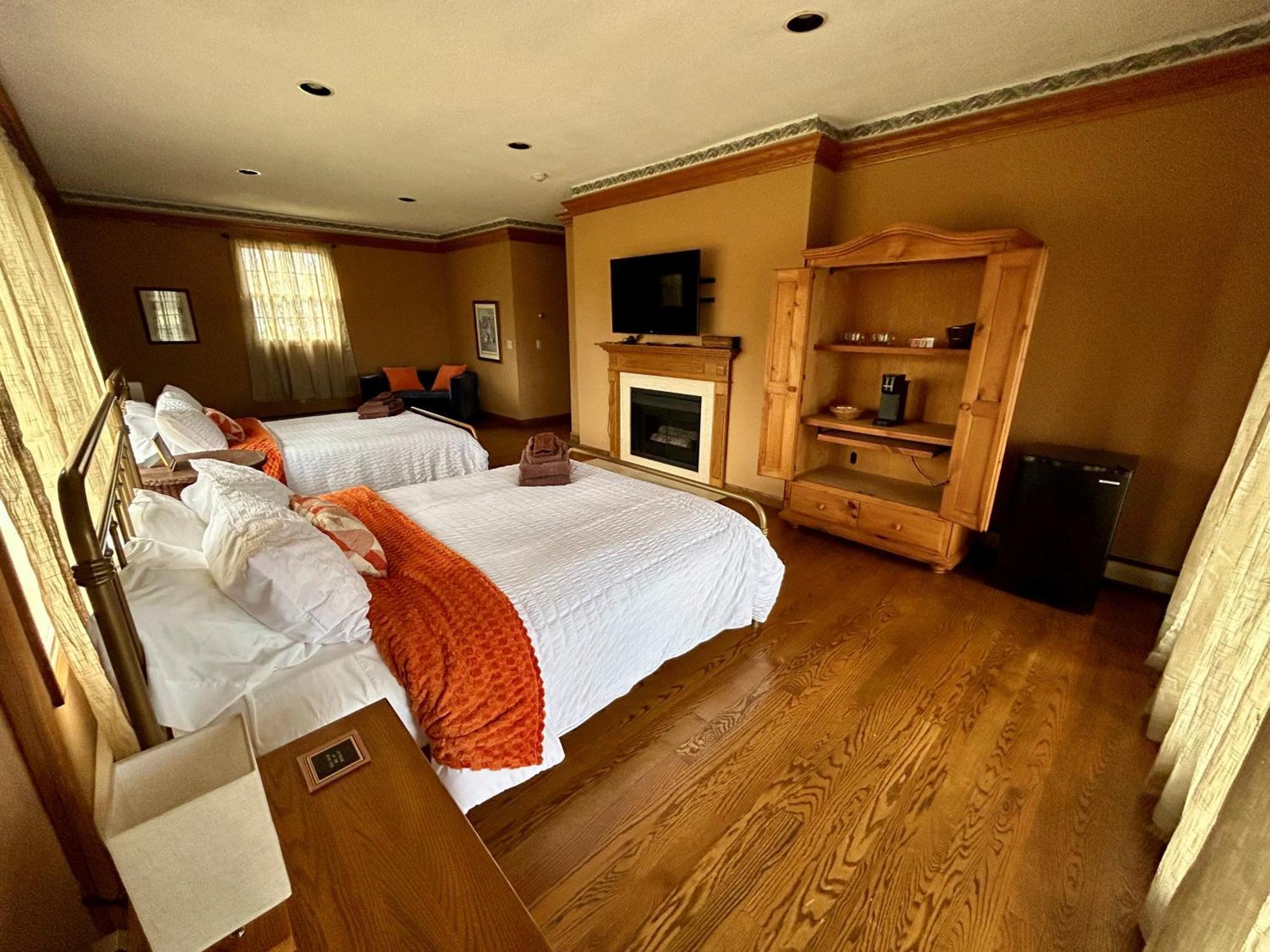 Warner-Concord Farms Bed & Breakfast Geneva ภายนอก รูปภาพ